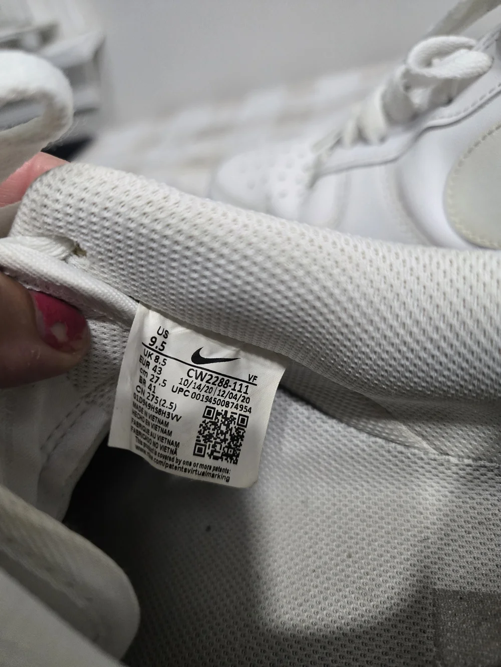Nike classic white